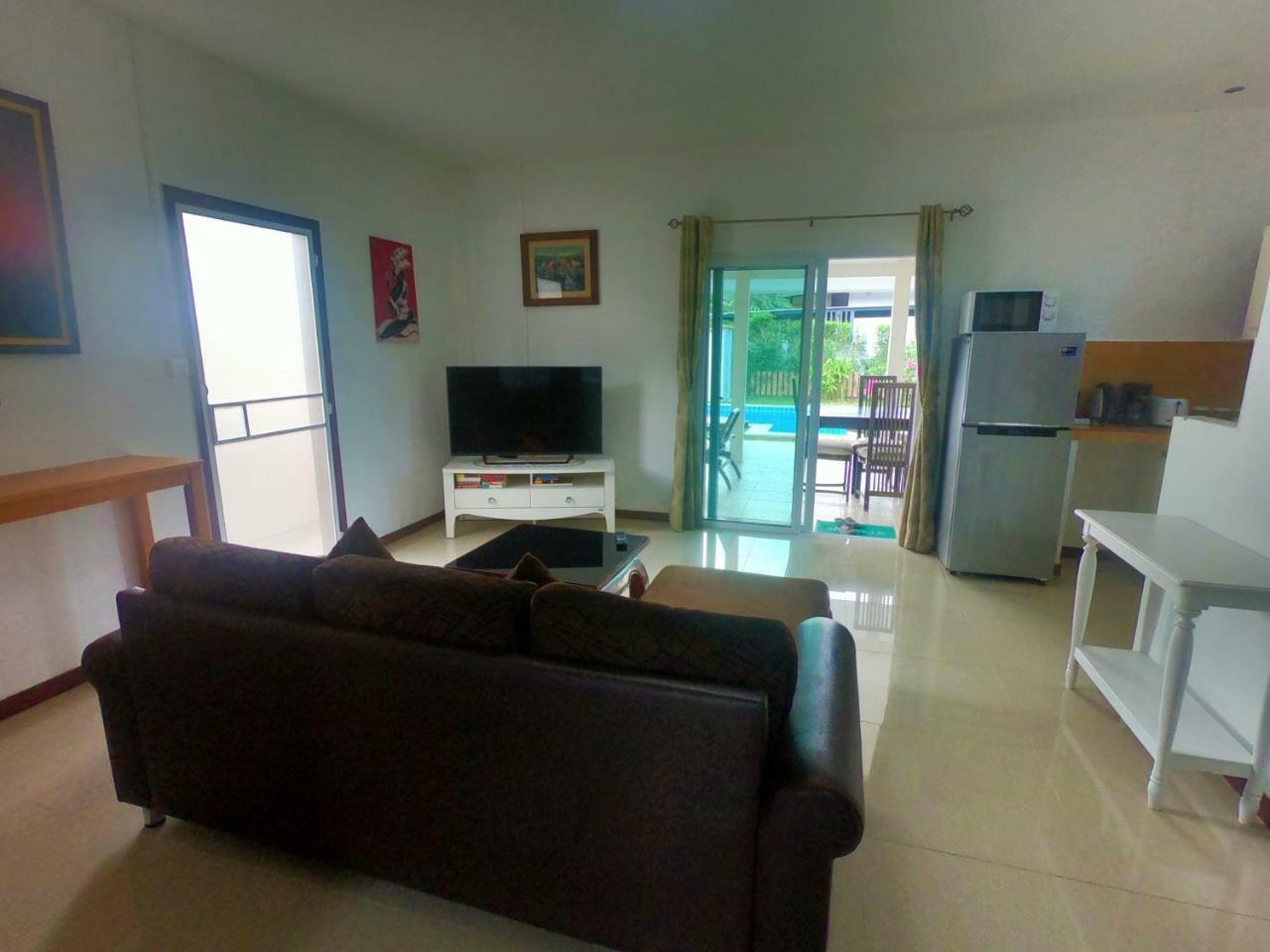 Wirason Villa Pool Maret Bagian luar foto